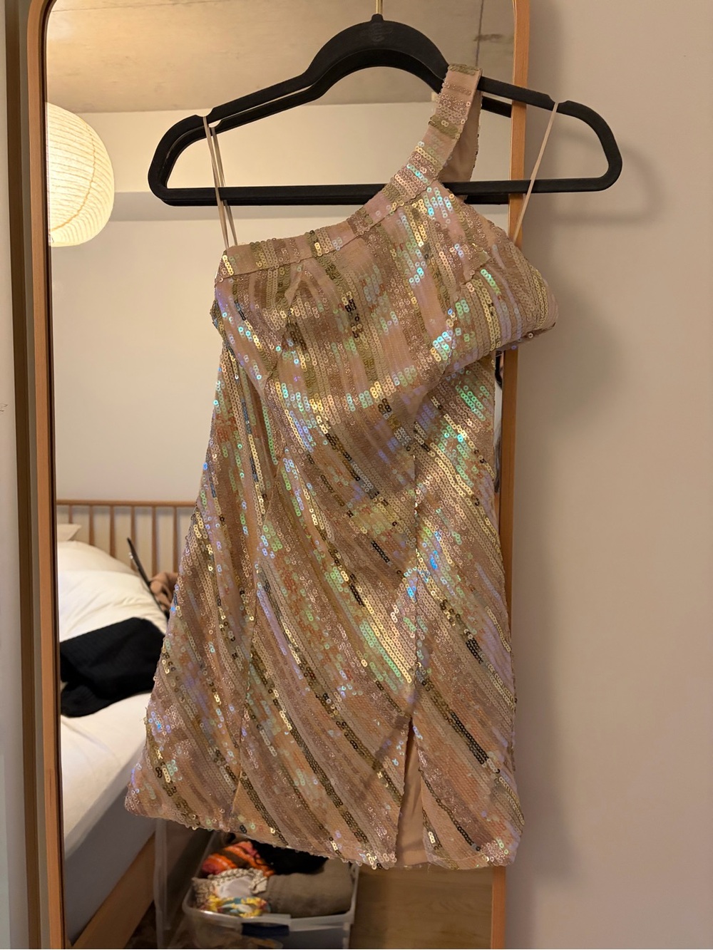 superdown Iridescent One-Shoulder Sequin Mini Dress in Champagne
